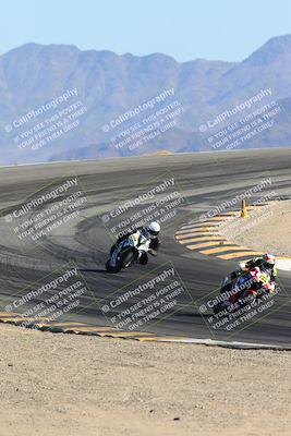 media/Jan-12-2025-CVMA (Sun) [[be1d2b16e3]]/Race 5-Amateur Supersport Open/